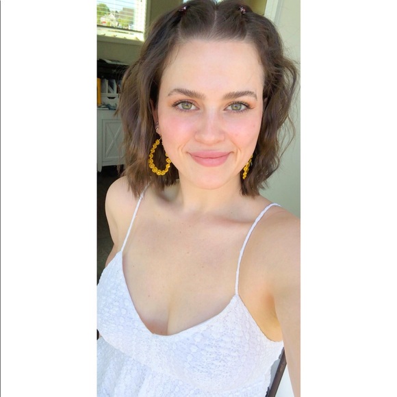 Meet your Posher, Jennie - Picture 1 of 1